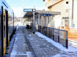 Slevy v dopravě se sníží na 50 procent z jízdného, rozhodla vláda