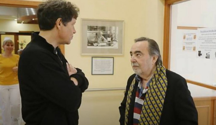 V Praze dnes proběhne poslední rozloučení veřejnosti s filmovým režisérem Dušanem Kleinem