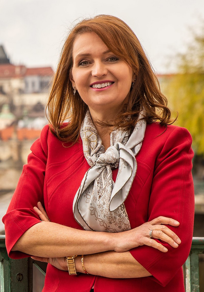 Úspěšná lékařka Milena Králíčková se stala historicky první ženou v čele Univerzity Karlovy