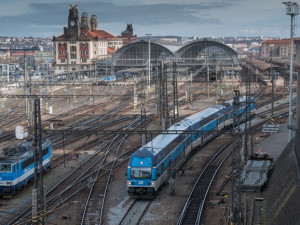 Správa železnic bude mít rozpočet 53 miliardy korun, kvůli úsporám odloží některé stavby