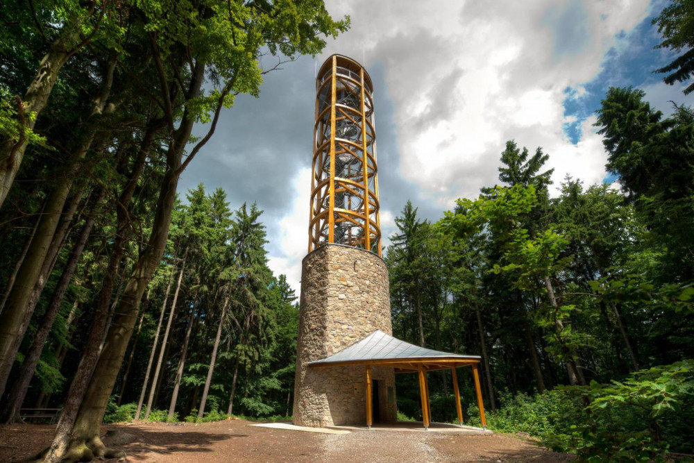 Tip na výlet: Meteorologové o víkendu slibují sluníčko. Vydejte se na Mařenku za krásnými výhledy