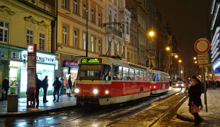 Hromadná jízda tramvají číslo 22 proběhne 22. 2. 2022 ve 22:22. O bizarní akci mají zájem tisíce lidí