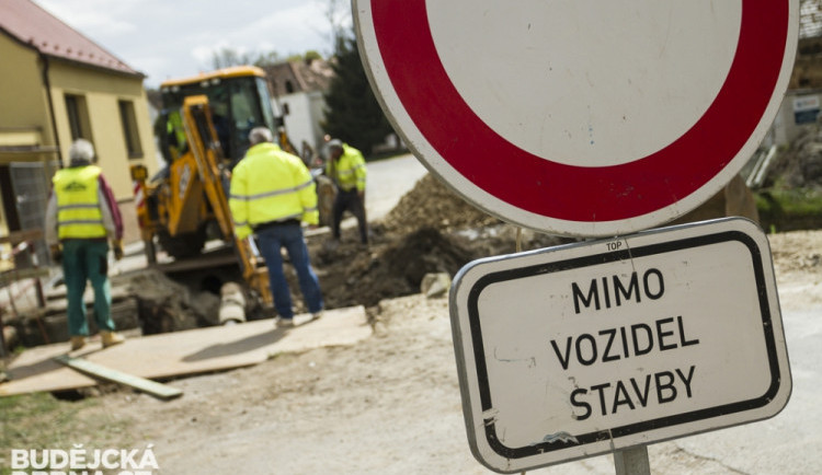 Jablonec mapuje výmoly. Na opravy silnic dá letos třicet milionů korun