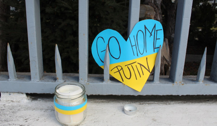 Jižní Morava přijímá první uprchlíky z Ukrajiny. Kraj je podle hejtmana Grolicha připraven pomoct všem.