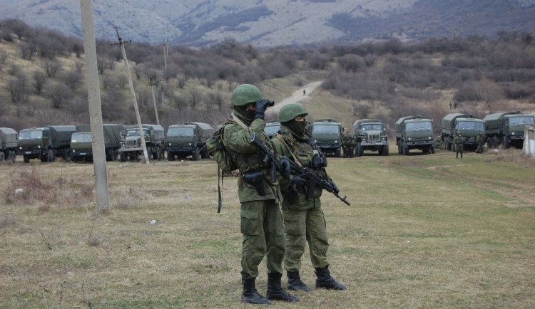Rusku se podle médií stále nedaří dostat do Kyjeva, přišlo prý o pět stíhaček.