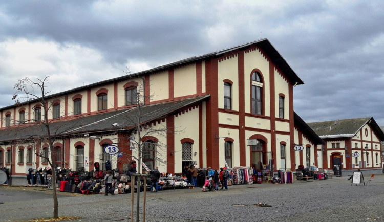 Bývalá burza v holešovické tržnici dostane nový kabát. Obnova bude stát 225 milionů