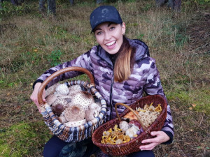 Šumavská houbička inspiruje tisíce lidí k houbařským výpravám do lesa v každém ročním období