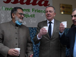 Česká úpravna vody slouží tisícům Pákistánců. Místní nemocnici ji věnovala firma z Prahy.