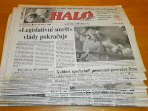 Vedení KSČM rozhodlo ukončit na konci dubna vydávání deníku Haló noviny