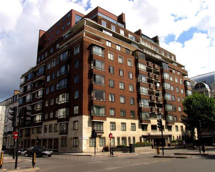 Dům Porchester Gate v Londýně je spojovaný se zpravodajskými službami už z období před druhou světovou válkou.