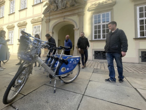 Brno nabídne lidem zdarma jízdy na sdílených kolech