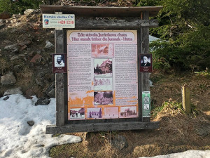 Ztracený trůn krále Zmizelé Šumavy je už opět na původním místě, našel ho náhodně jeden turista