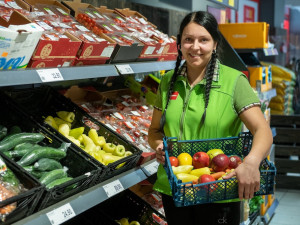 PENNY neplýtvá a posílá do ZOO zdravé ovoce a zeleninu