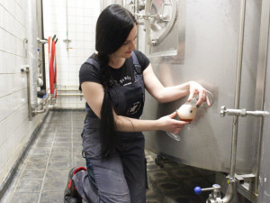 Českou pivní kulturu kazí piva z petky, říká brněnská mistryně pěnivého moku