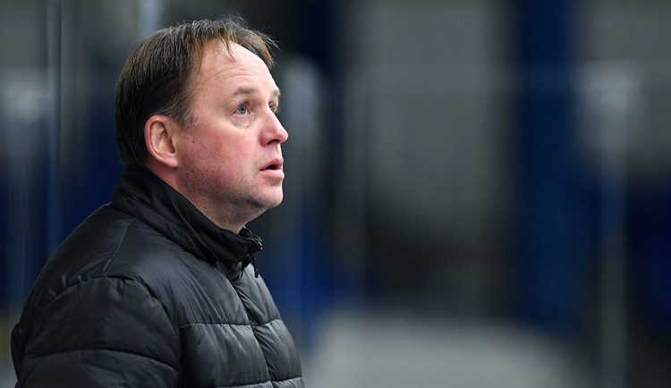 Pavel Patera je novým trenérem Sparty. Jeho asistentem bude Patrik Martinec