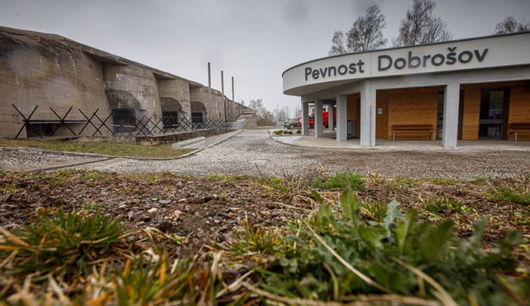 Zrekonstruovaná pevnost Dobrošov se po letech otevírá veřejnosti.