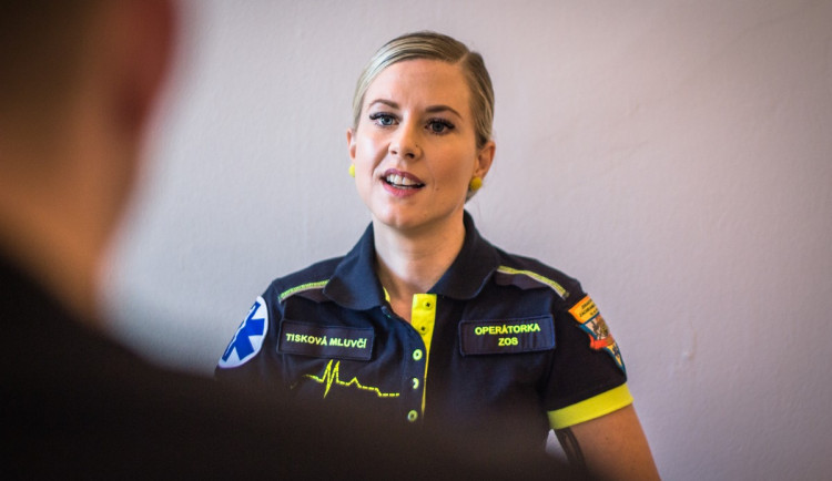 Lidé se nemusí bát, že by kvůli opravě Barrandovského mostu pomoc nepřijela včas, říká mluvčí záchranářů