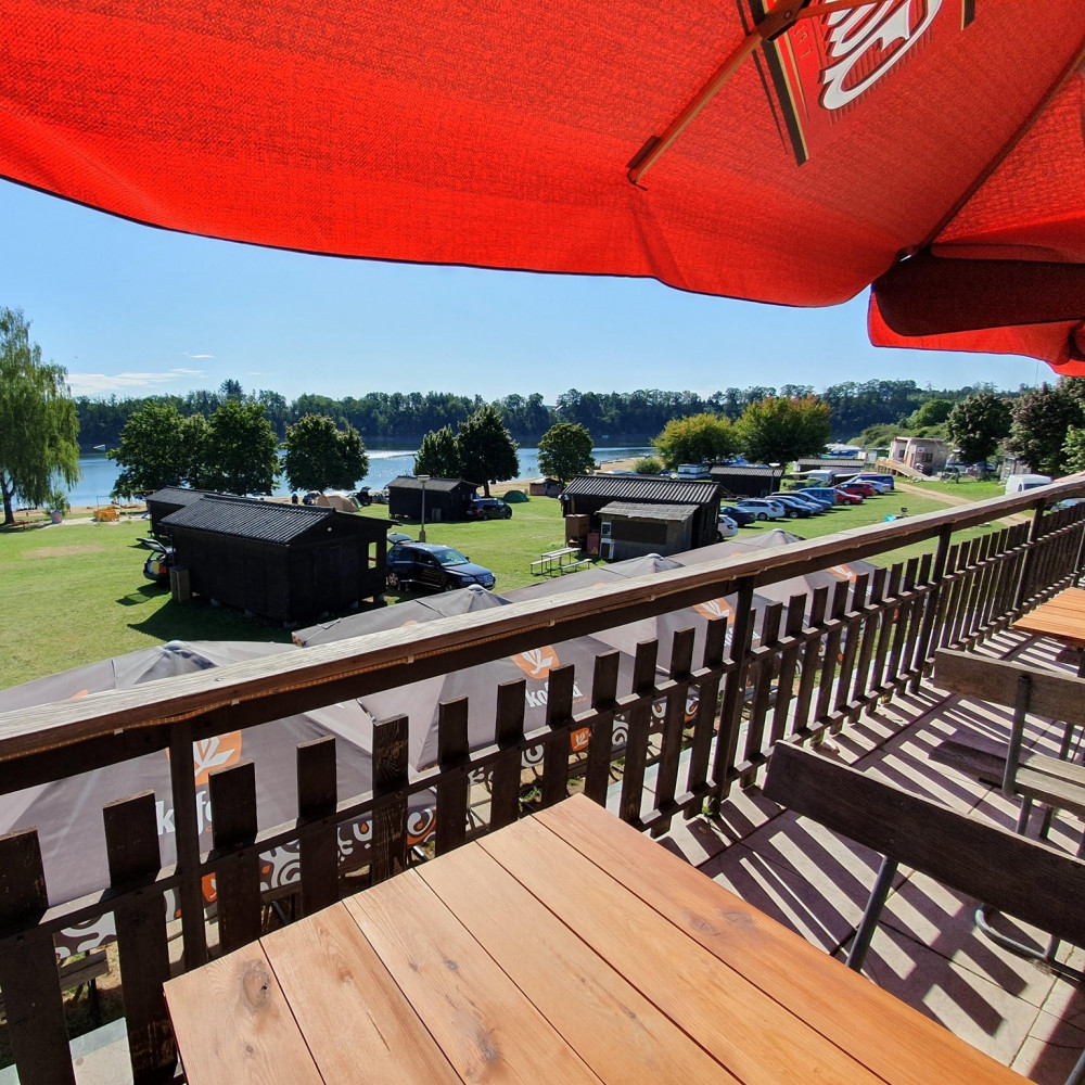 Kemp Keramika Hracholusky