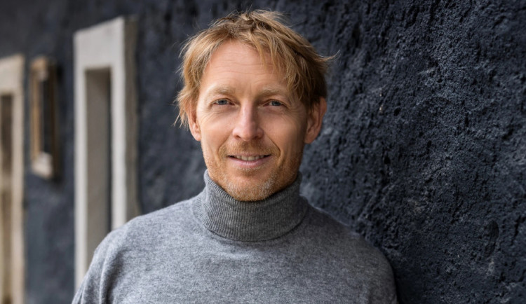 size4-1642770029305-139-size4-16427623124504-241-miliardar-janecek-kandiduje-na-post-prezidenta-chce-aby-cesko-bylo-vzorem-p