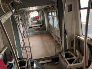 Kupte si tramvaj nebo stroj na čištění silnic. Dopravní podnik prodává majetek.