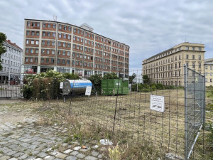 Brnu dochází trpělivost s ukrajinskými Romy z nádraží. Odsune je za plot