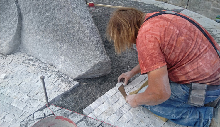 V místě krvavé bitvy Američanů s Němci na šumavském Zhůří odhalí nový památník, připomene i invazi