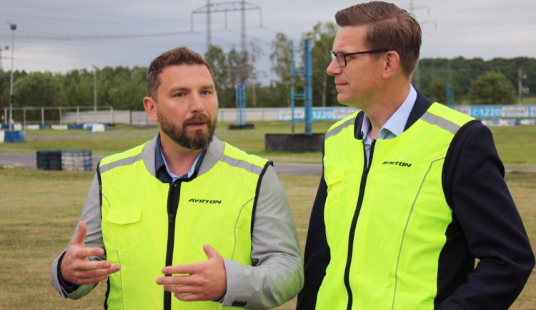 Ministerstvo dopravy ČR podpoří novou aplikaci vnímání rizik na silnicích.