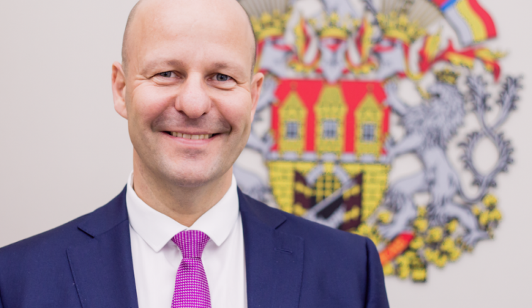 size4-15923723452402-241-2935168-980757-ing-petr-hlubucek-10