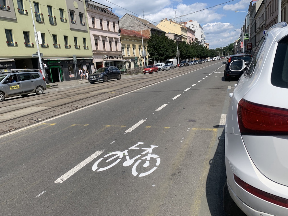 Brněnští cyklisté jásají. Město jim namalovalo cyklopruh přes rušnou silnici