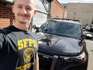 Vždycky jsem chtěl pomáhat lidem, říká strážník z Liberce David Fischer. Splnil si sen a absolvoval stáž v USA