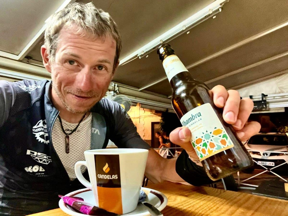 Cyklista Polman z Nové Paky vyhrál nejdelší cyklistický závod světa. Ujel 7,4 tisíc kilometrů