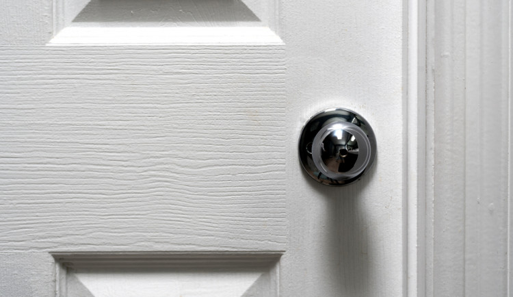 Copyright (c) 2019 Simone O/Shutterstock.  No use without permission.