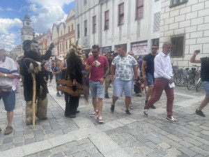 VIDEO, FOTO: Setkání Andreje Babiše s občany předčasně ukončilo nahlášení atentátu
