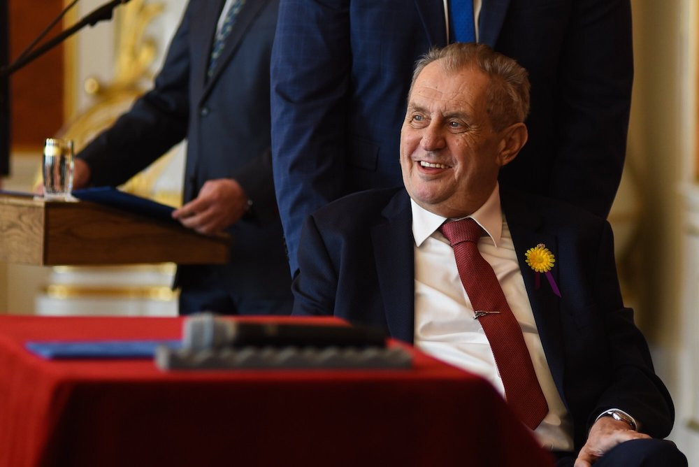 Prezident Zeman vetoval novelu o snížení plateb státu do zdravotnictví