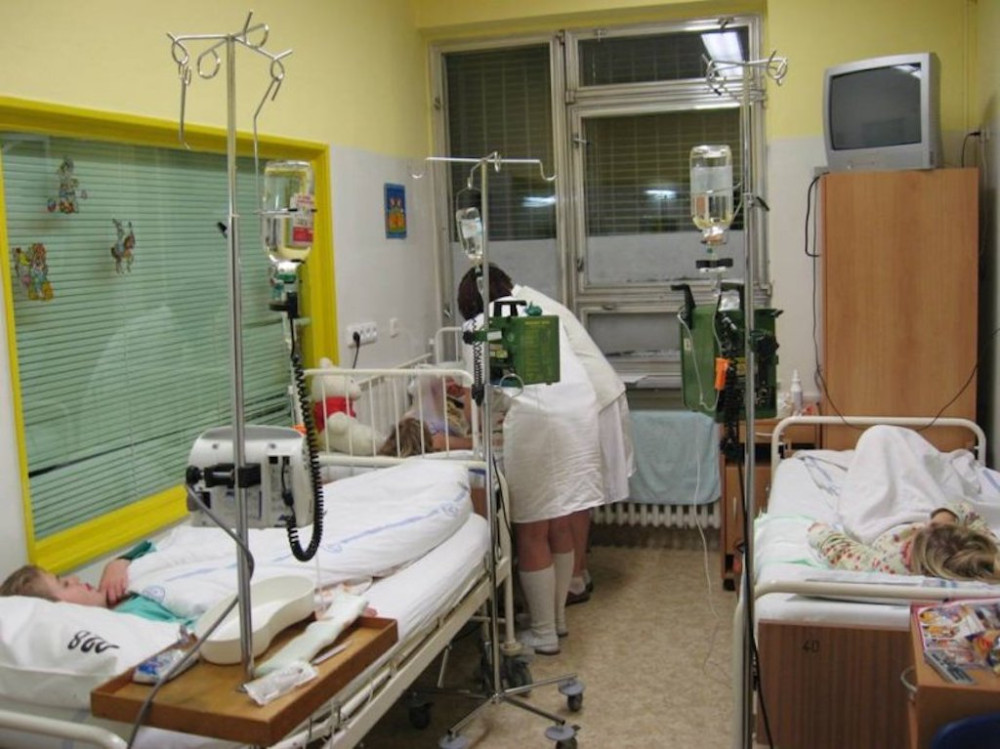 Epidemiologická situace tvoří nápor na dětské kliniky. Nemáme kapacity, tvrdí lékaři