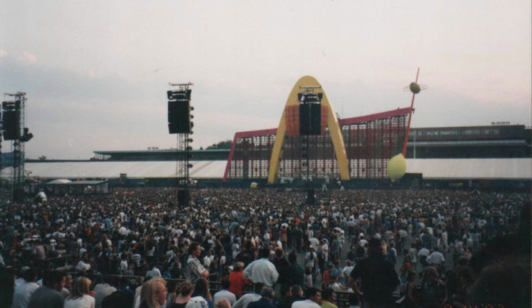 Před 25 lety hrála v Praze poprvé a zatím naposledy irská skupina U2