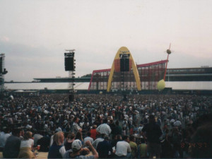 Před 25 lety hrála v Praze poprvé a zatím naposledy irská skupina U2