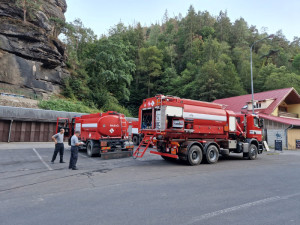 Fotky a videa vám něco řeknou, realita byla ale mnohem horší, říká velitel hasičů zasahujících v Hřensku