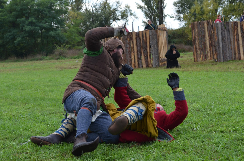 FOTO: Velkolepou bitvou o Akkon zamávalo počasí i nedostatek bojovníků, diváci přesto nepřišli o akční podívanou