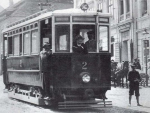 První tramvaj v Jihlavě vyjela v roce 1909. Cestující z centra na konečnou dojeli za 14 minut