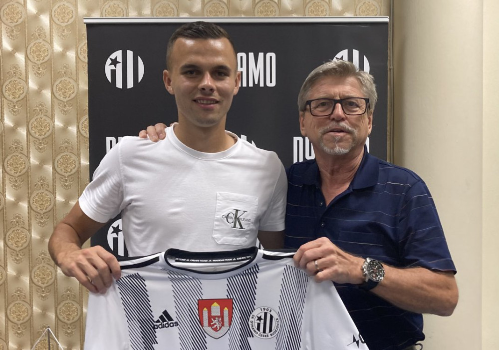 Dynamo posílil další slovenský fotbalista. S Kondou klub nepočítá