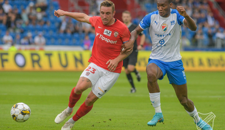 Senzační obrat. Brněnská Zbrojovka dvěma góly ke konci zápasu vyloupila Baník