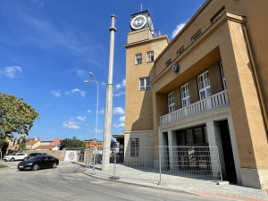 Bývalý areál brněnské Zbrojovky šel k zemi. Investor začíná s budováním nové čtvrti