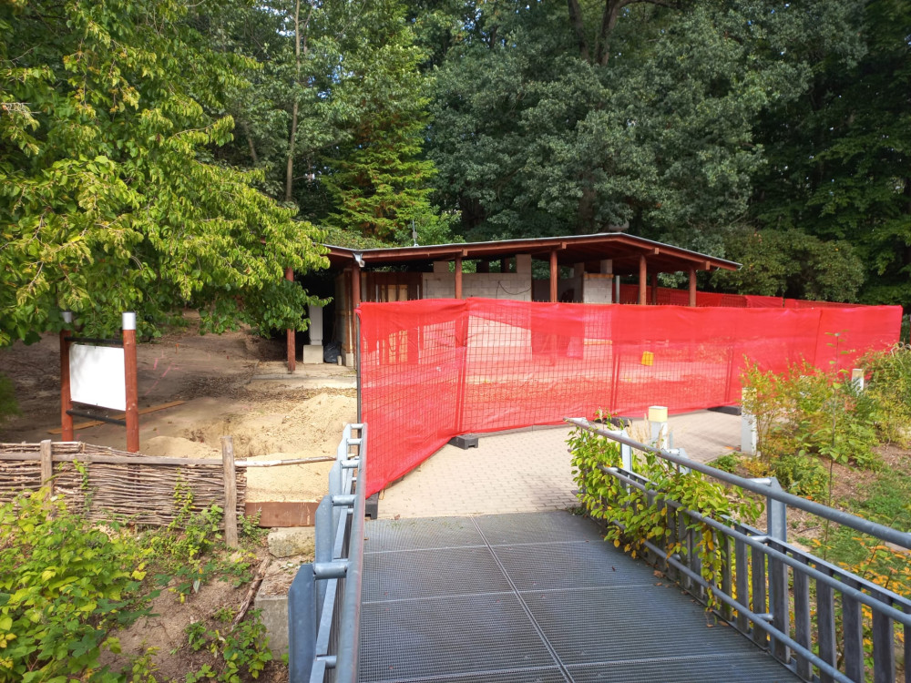 Liberecká zoo zahájila výstavbu nové expozice pro papoušky nestory kea