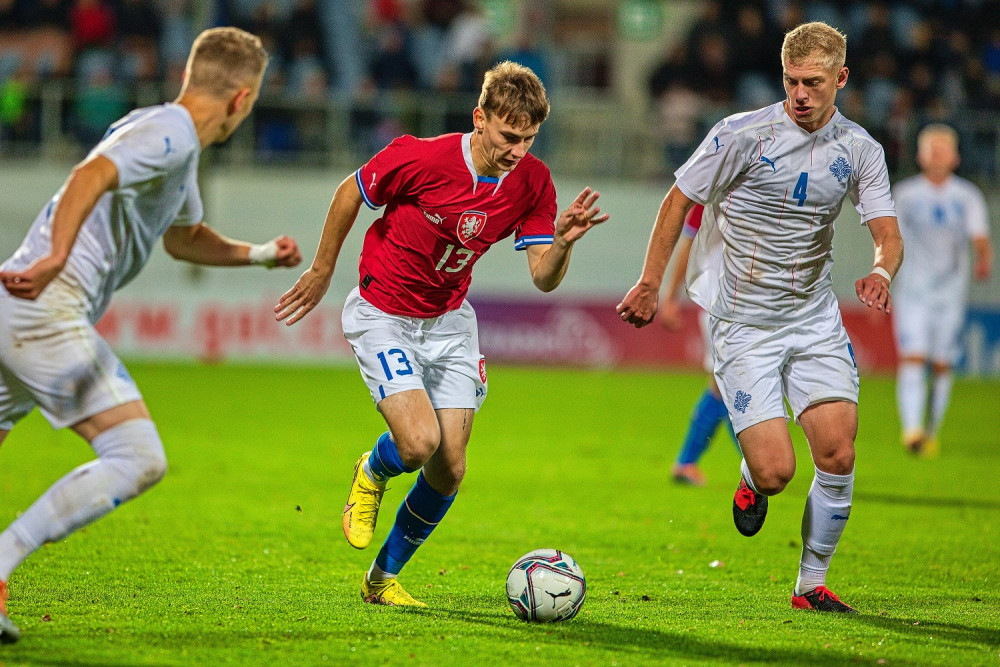 Česko remizovalo s Islandem 0:0.