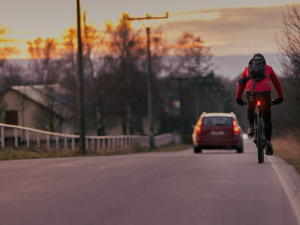 Neviditelní cyklisté hazardují se svým životem