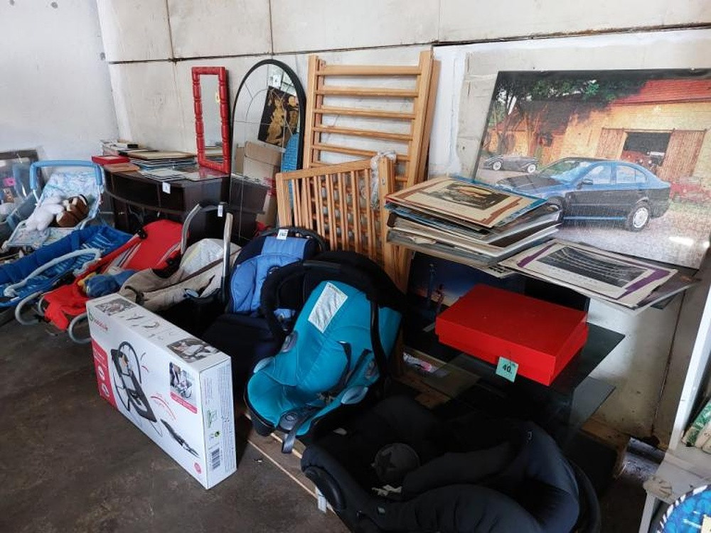 Za deset korun kočárek nebo sedačka. Jablonecké re-use centrum pořádá výprodej