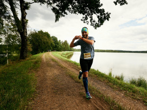 Běhej lesy spouští registrace na rok 2023 a přichází s týmovým štafetovým závodem