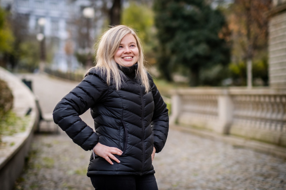 Snažíme se bořit zbytečné předsudky vůči zrakově handicapovaným, říká Šarlota Hambergerová