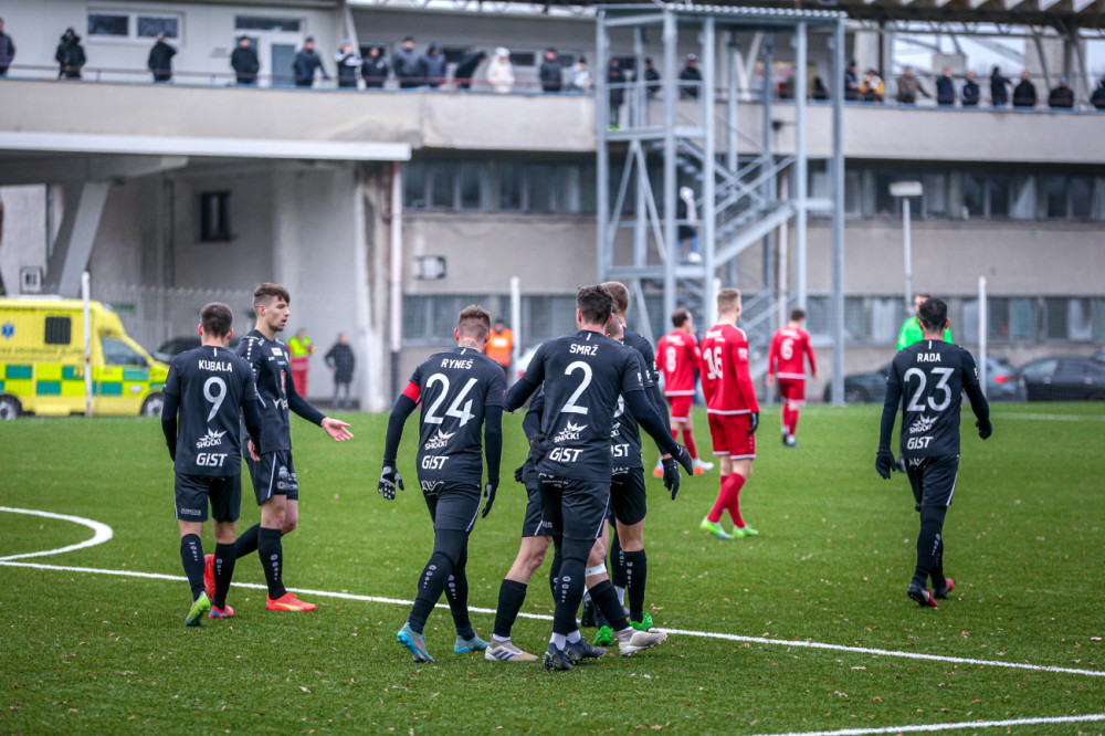 Fotbalisté pátého Hradce Králové na jaře cílí především na záchranu v první lize